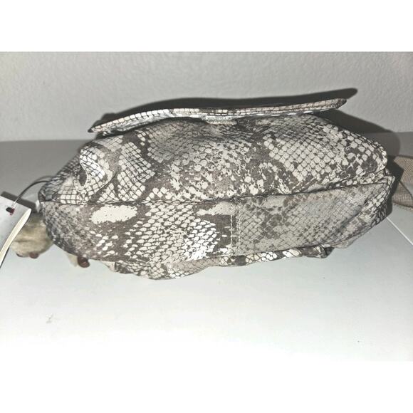 NWT! KIPLING Nylon Crossbody Handbag Snake Pattern 12x8x2.5 - Picture 9 of 11